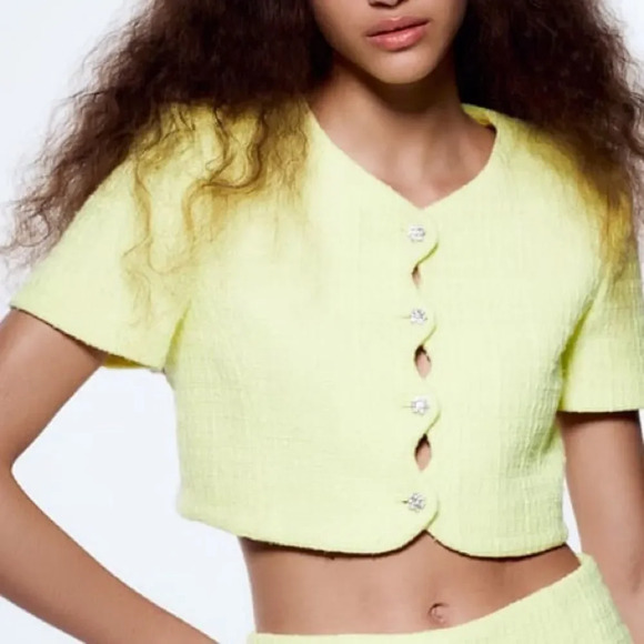 ZARA TEXTURED CROP JACKET  - Picture 2 of 15